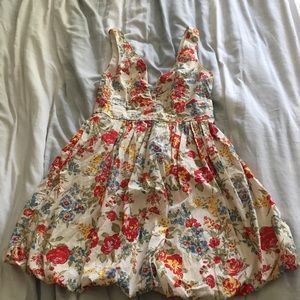 Vintage looking floral dress